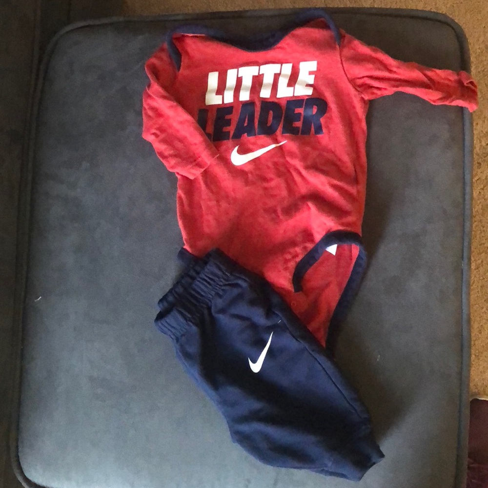Nike Baby Boy 0-3 Mo set